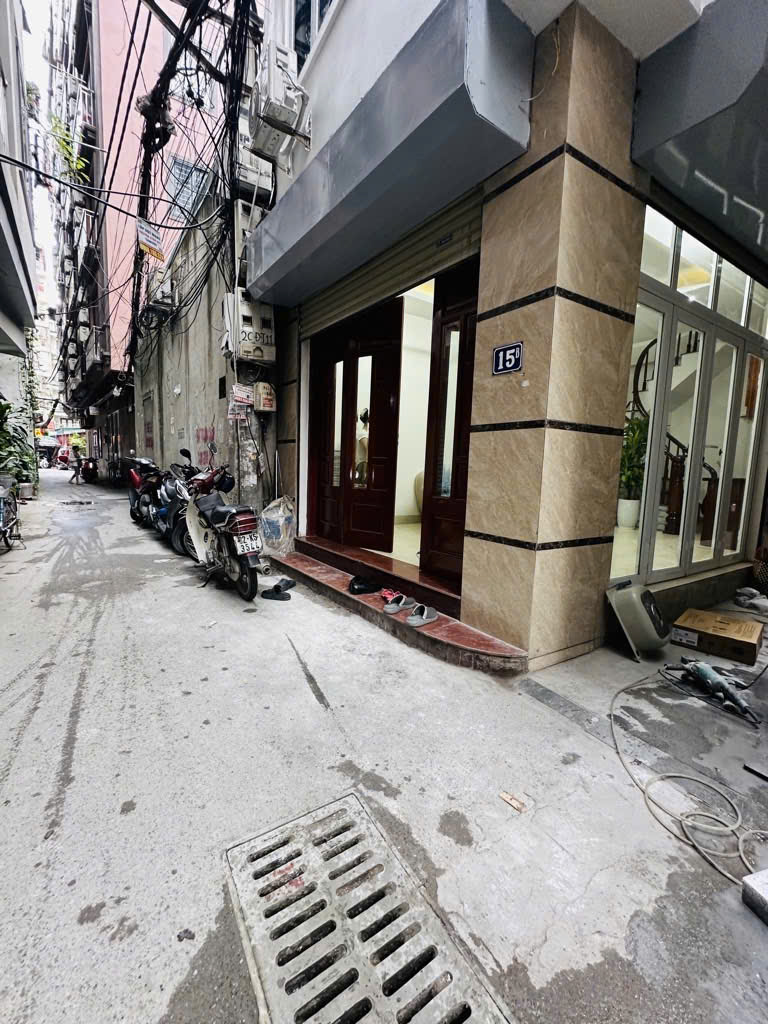 Bán nhà Lai Xá, Nhà Lô Góc, ngõ rộng thênh thang - thông tứ tung, 3 bước ra oto, 45m chỉ nhỉnh 5 tỷ