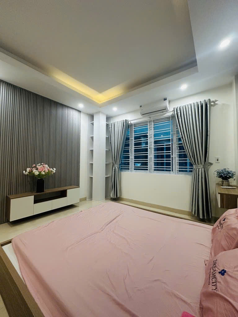 Bán nhà Lai Xá, Nhà Lô Góc, ngõ rộng - thông tứ tung, 10m ra oto, chỉ nhỉnh 4 tỷ