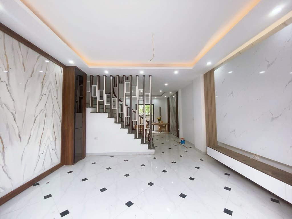 SIÊU HIẾM - Lai Xá - Nhà mới 45m2 Nhỉnh 6 tỷ - Oto đỗ cửa