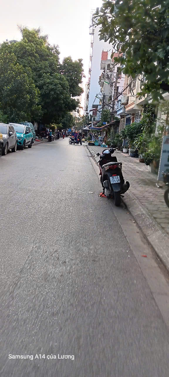 Hoài Đức - Bán gấp căn nhà 42m ngõ thông, oto đỗ cửa, kinh doanh, NHỈNH 6đ