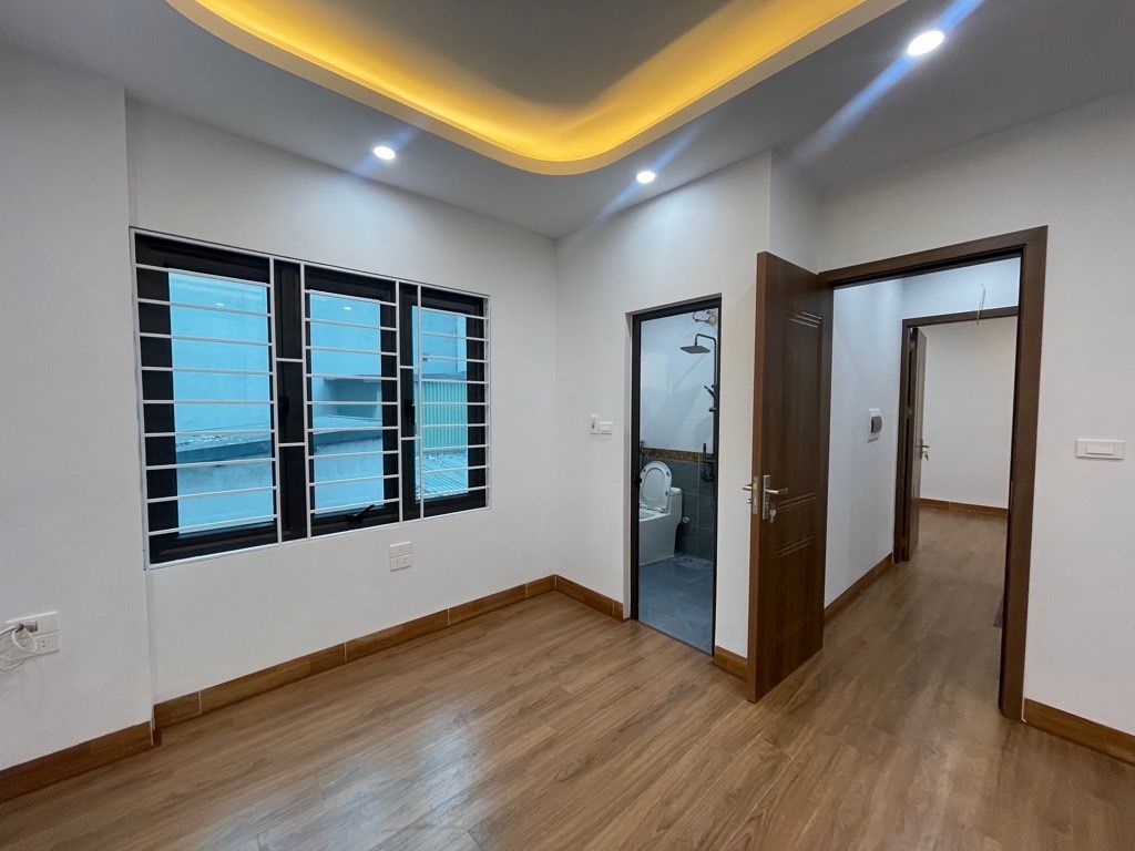 Bán nhà Trung Tâm Lai Xá - ôtô đỗ cửa - ngõ thông tứ tung - 45m NHỈNH 6đ