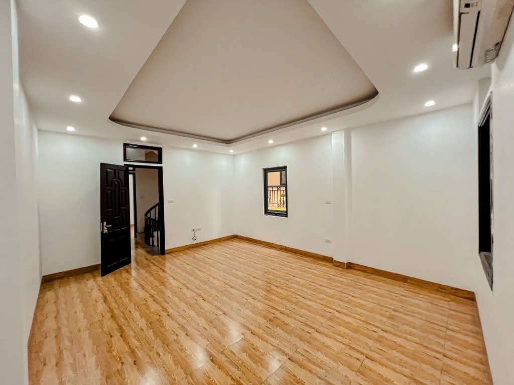 5 TẦNG - THANG MÁY - 3 BƯỚC RA KĐT HINODE - Ô TÔ ĐỖ CỬA - 6 TỶ