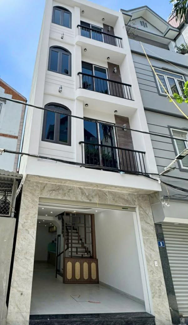 NHỈNH 5tỷ - nhà mới ngõ thông, oto đỗ cửa, ở ngay đón TẾT.