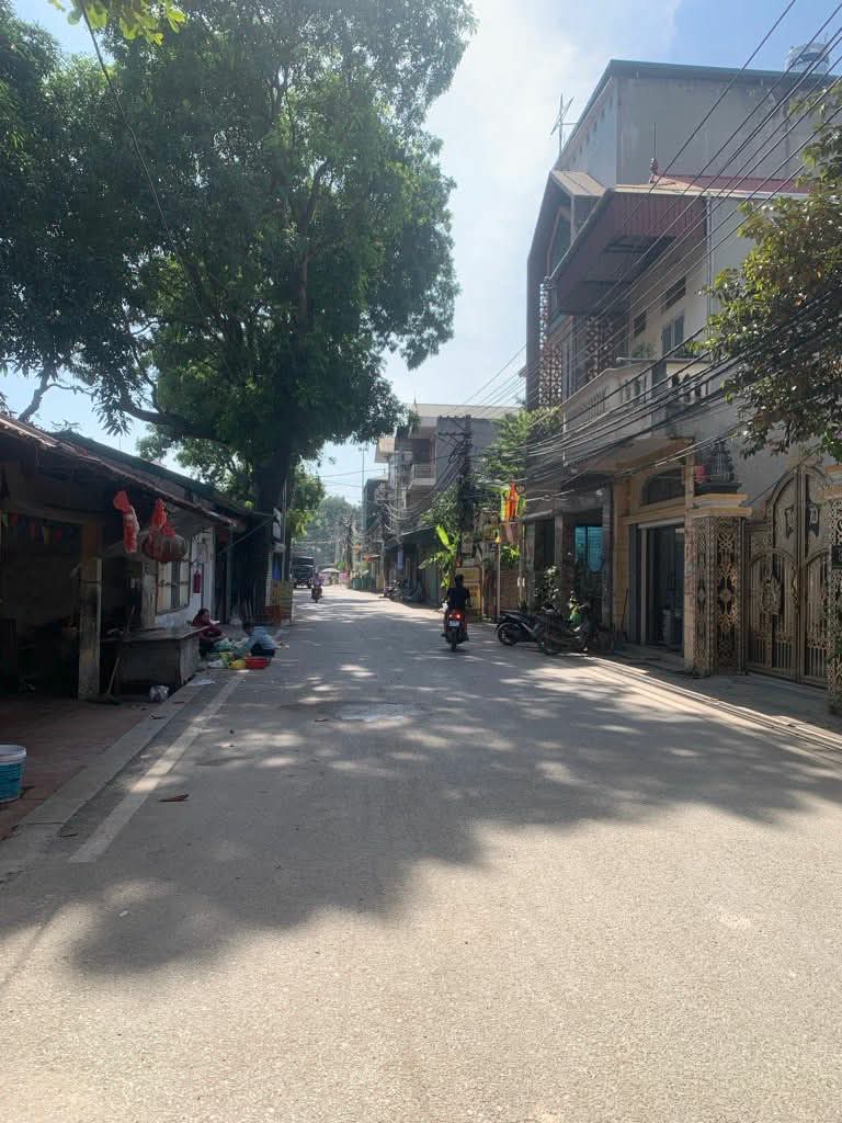 NHỈNH 5tỷ - nhà mới ngõ thông, oto đỗ cửa, ở ngay đón TẾT.