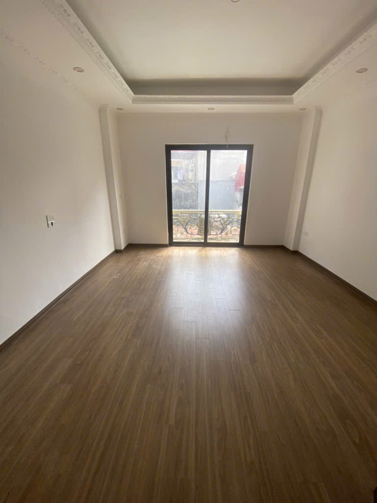 Bán nhà gần chợ Nhổn, nhỉnh 5đ - ôtô tránh - kinh doanh - nhà mới tinh - ngõ thông tứ tung