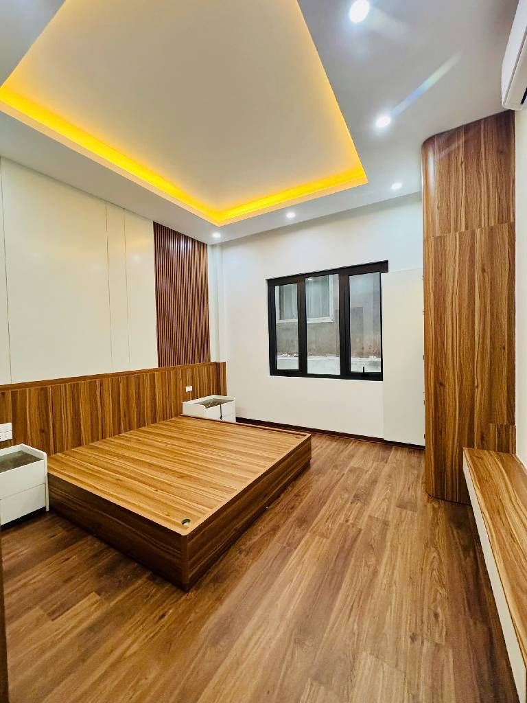 Bán nhà XUÂN PHƯƠNG Chỉ 8.x tỷ-NHÀ DÂN XÂY MỚI 5 TẦNG THANG MÁY, VF3 ĐỖ CỬA.