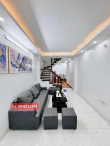 Bán nhà Lai Xá, Lô Góc, Ngõ thông tứ tung, gần oto, hơn 40m chỉ 5 tỷ