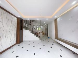 SIÊU HIẾM - Lai Xá - Nhà mới 45m2 Nhỉnh 6 tỷ - Oto đỗ cửa