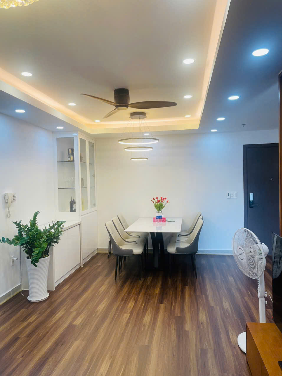 Hot: Bán 3PN chung cư Novaland - 99m2 - 9.2 tỷ - Đã có sổ - Hỗ Trợ vay bank