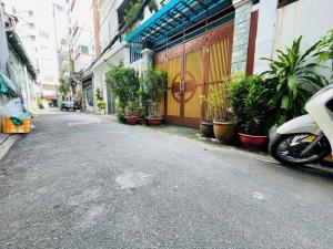 HÀNG HIẾM: LAM SƠN, P.2 TÂN BÌNH  KHU SÂN BAY - 95M2 - Ô TÔ ĐỔ CỬA