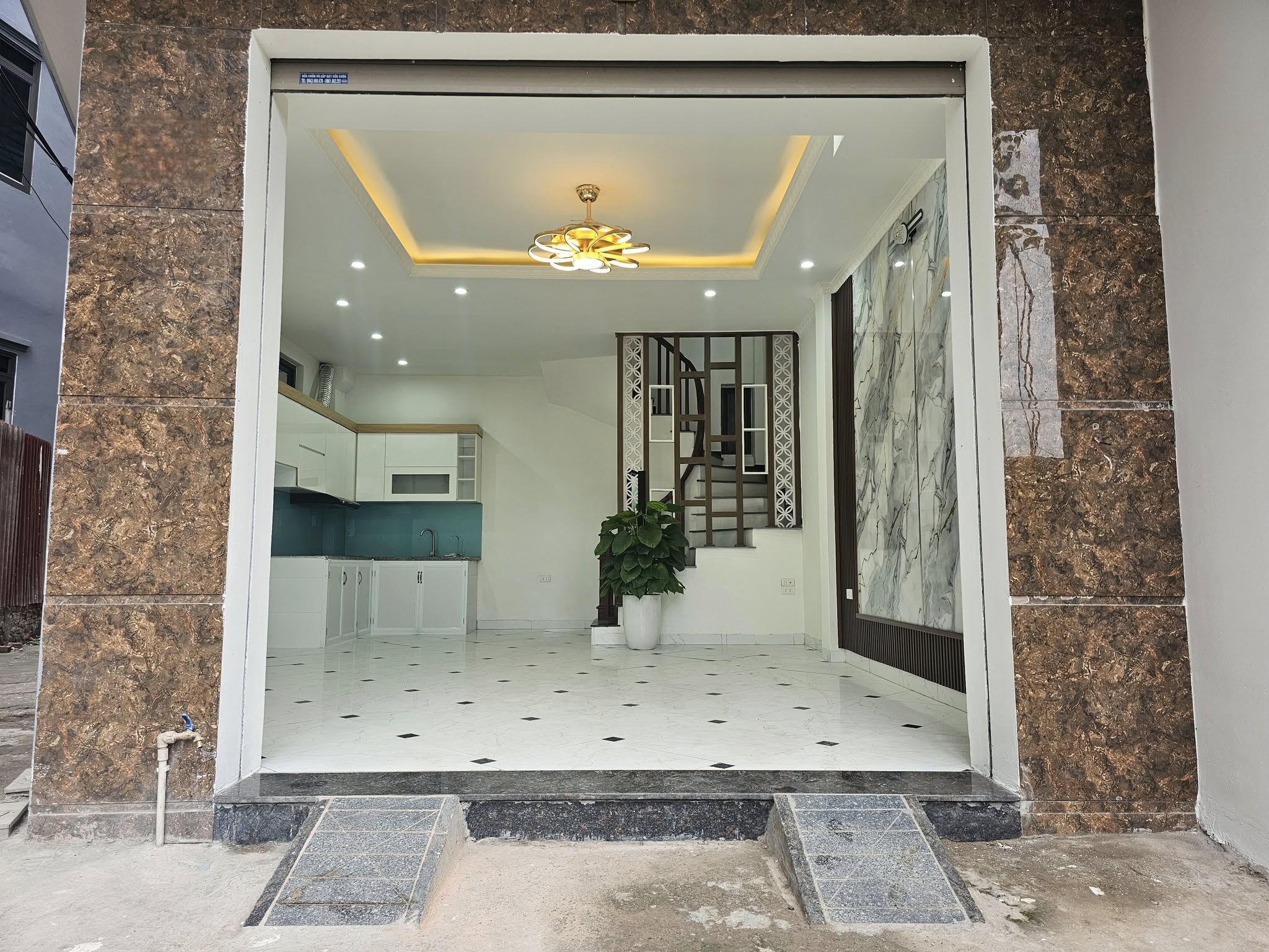 KĐT ĐỊNH CÔNG .4TÂNG 65M² NHÀ MỚI