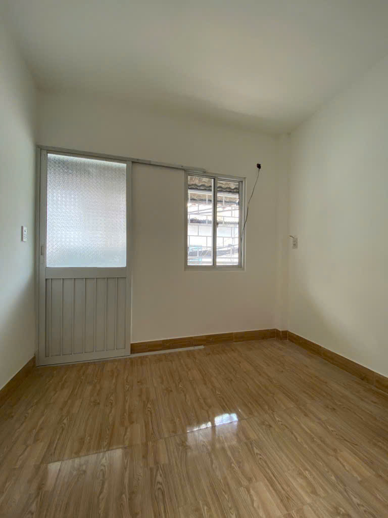 Bán nhà ngang 5m giáp Thủ thiêm TP Thủ Đức, giá chỉ 3,1 tỷ
