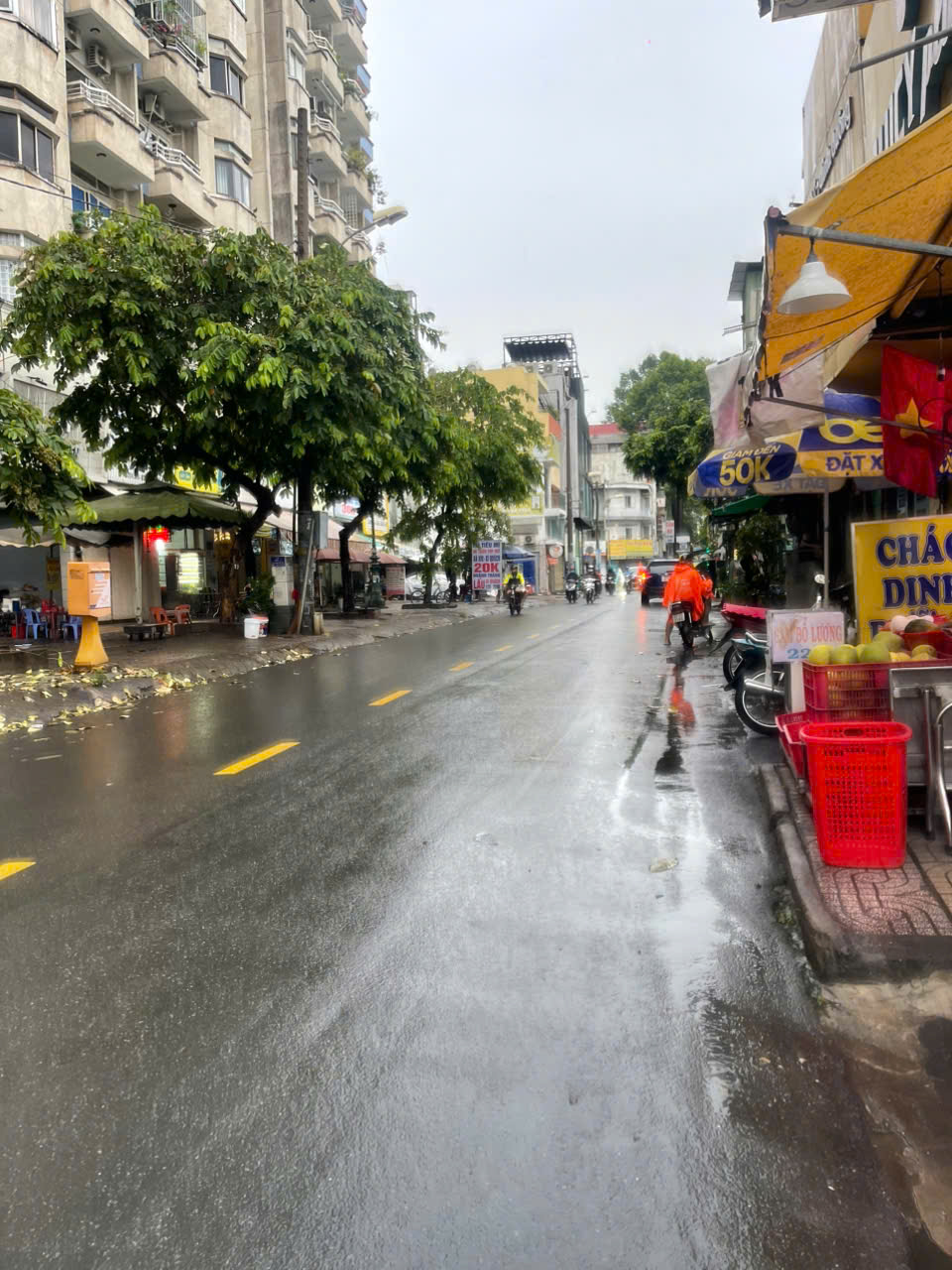 Bán nhà nát tiện xây mới, ngang 5,4m Lê Hồng Phong Q5 giá 7,99 tỷ