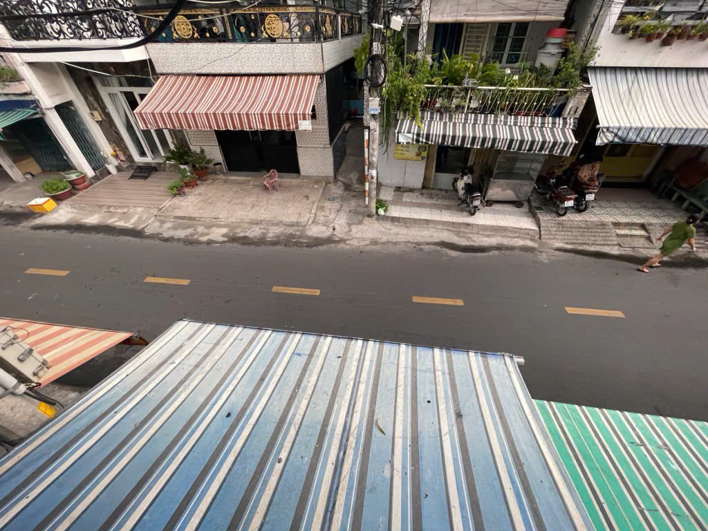 Xe hơi ngủ trong nhà, 35m2 Mặt tiền Ba Đình Quận 8 giá 5,5 tỷ còn TL