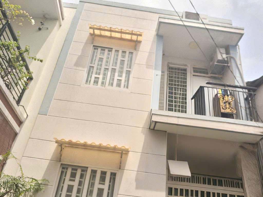 Bán gấ.p nhà ngang KHỦNG 7.3m Trần xuân soạn Q7 giá 3.6 tỷ