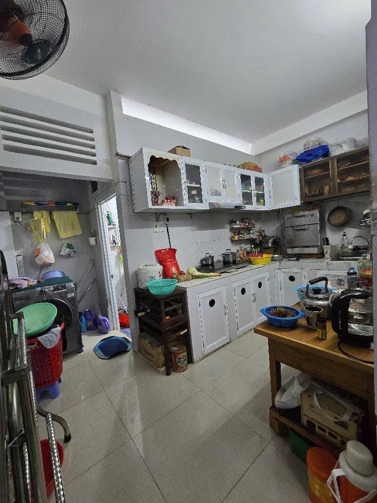 Bán gấp nhà 2 tầng đúc kiên cố (4x9)m Lâm Văn Bền Q7 giá 4.4 tỷ