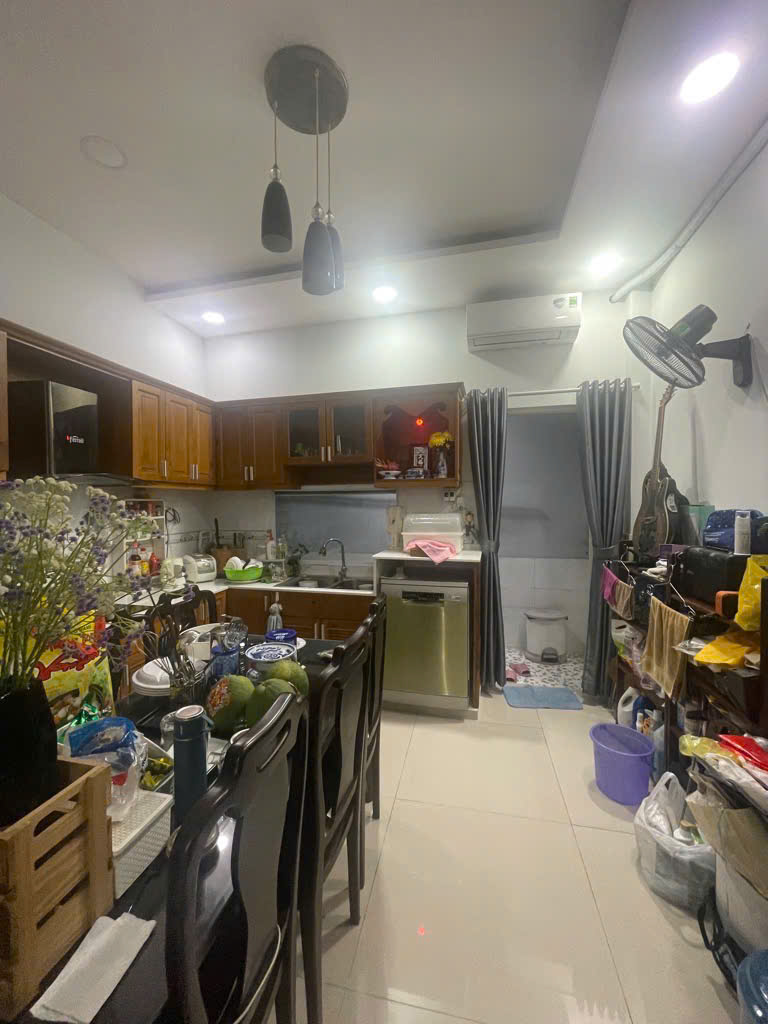 NHÀ HIẾM Him Lam - 40m² SHR Hoàn công - Hẻm 4m ô tô nhỏ đỗ cửa - cách đường xe tải 20m - Nhà 2 tầng mới vào ở luôn - Diện tích 4x13 - Giá 4.8 tỷ, thương lượng sâu cho khách mua nhanh, chủ cần bán gấp