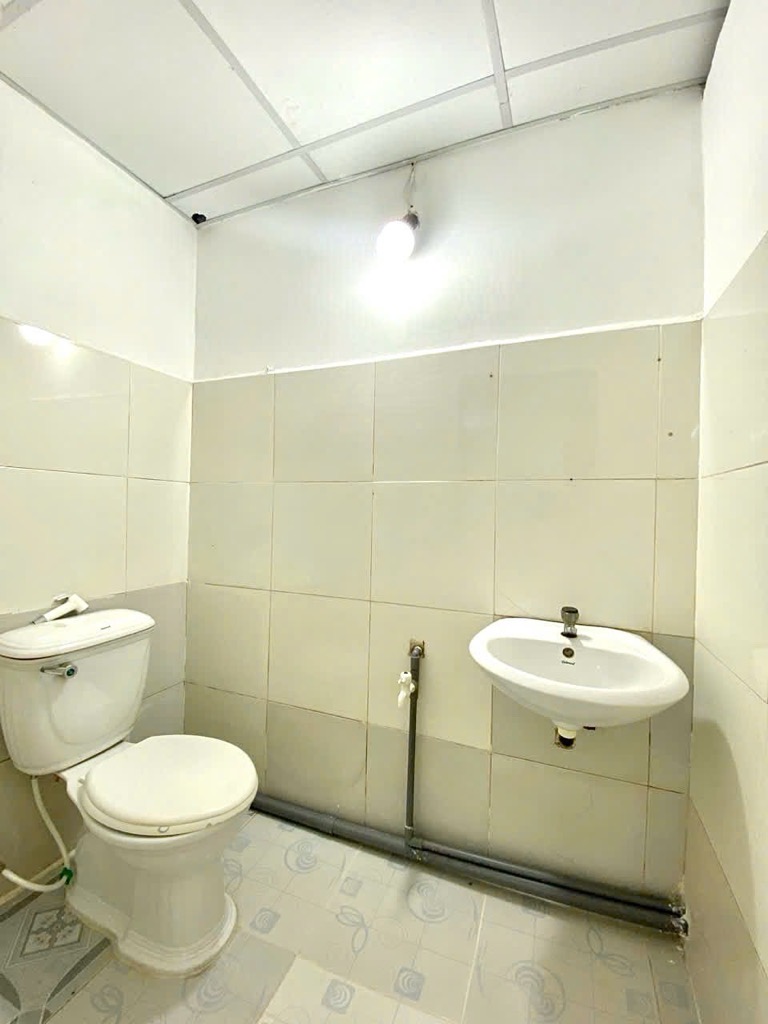 Nhà Him Lam, Trần Xuân Soạn 65m², 4.5 tỷ - SHR, pháp lý chuẩn - Dòng tiền 15tr/tháng - KDC yên ắn, không quy hoạch - Thương lượng sâu.