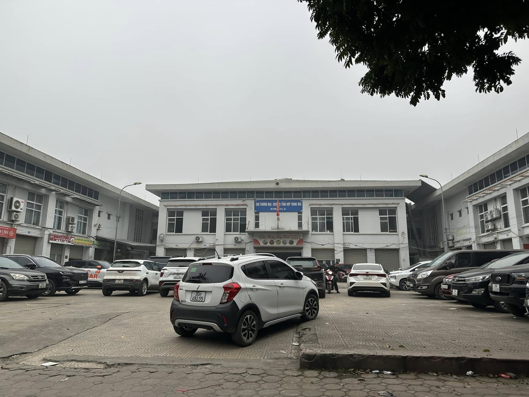 Biệt thự lô góc KĐT Trung Văn, 163m2, 48 tỷ, 4 tầng