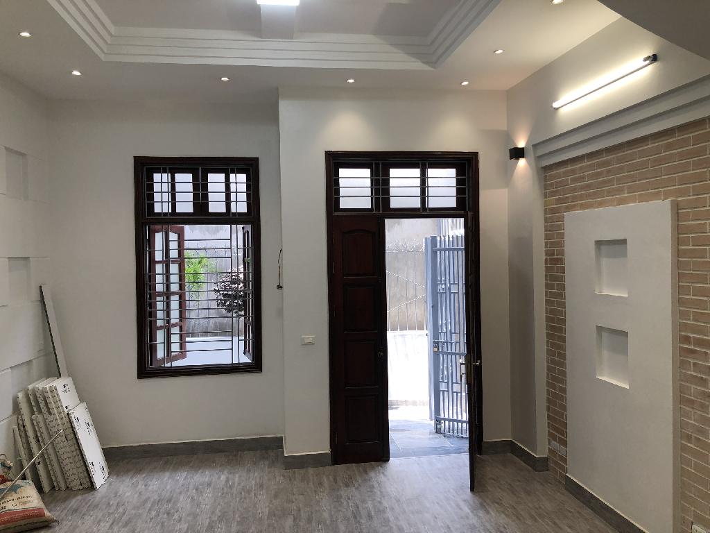 234 HOÀNG QUỐC VIỆT - SÂN RỘNG - NHÀ ĐẸP Ở NGAY - KHÔNG GIAN LÝ TƯỞNG CHO ĐẠI GIA ĐÌNH