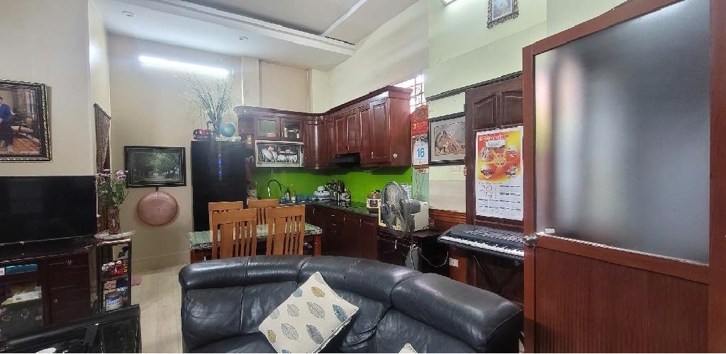 TỔ ẤM DÀNH CHO GIA ĐÌNH 3 THẾ HỆ - 5 TẦNG - 76M2 - NGUYỄN KHÁNH TOÀN