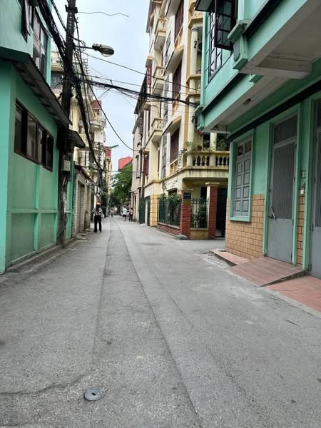 HOÀNG QUỐC VIỆT - KINH DOANH - GẦN PHỐ - NGÕ THÔNG - AN NINH TỐT - Ở SƯỚNG