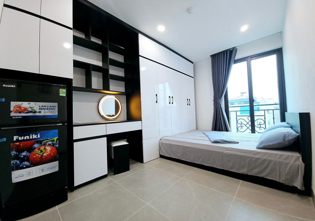 HOÀNG QUỐC VIỆT - KINH DOANH - GẦN PHỐ - NGÕ THÔNG - AN NINH TỐT - Ở SƯỚNG