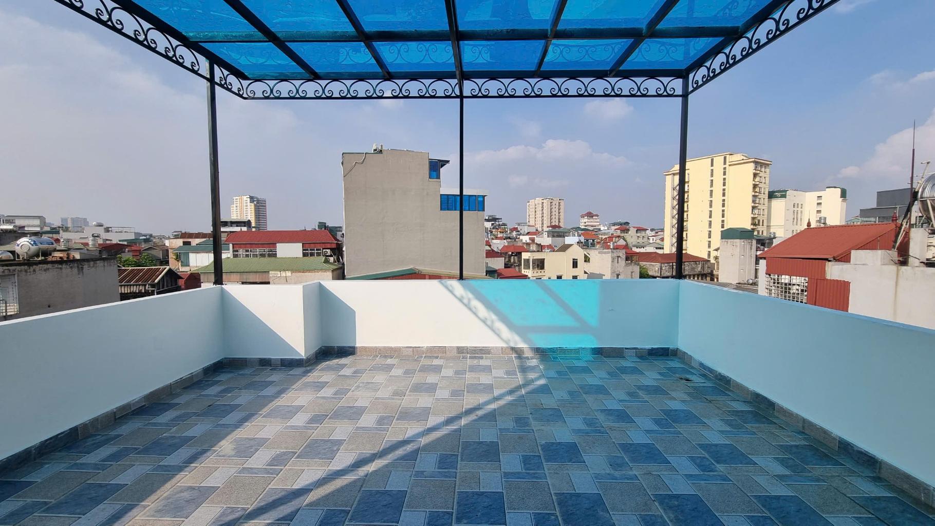 TRẦN QUỐC HOÀN - PHÂN LÔ - VỈA HÈ Ô TÔ - 5 TẦNG - THANG MÁY VÈO VÈO - 40M2