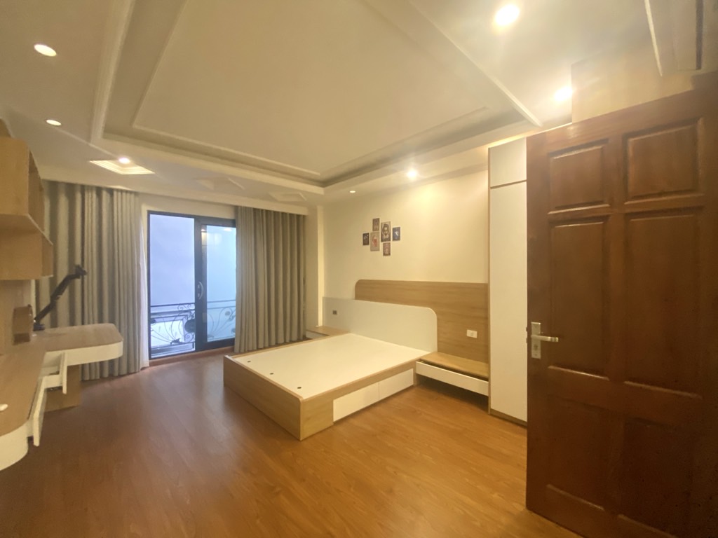 CẦU GIẤY - NHÀ ĐẸP 7 TẦNG - VỊ TRÍ ĐẮC ĐỊA - ĐẲNG CẤP ĐẠI GIA - GIÁ BÌNH DÂN