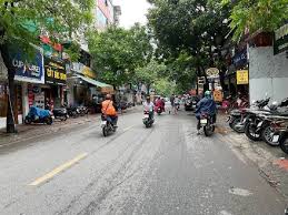 TRẦN CUNG - BIỆT THỰ 7 TẦNG - GARA OTO - THANG MÁY - LÔ GÓC 3 MẶT NGÕ - MẶT TIỀN BỀ THẾ