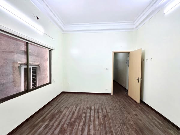 LÕI CẦU GIẤY - VÀI BƯỚC RA MẶT PHỐ - 4 TẦNG NỘI THẤT TIỀN TỶ SIÊU SANG - 65M2 - 13 TỶ