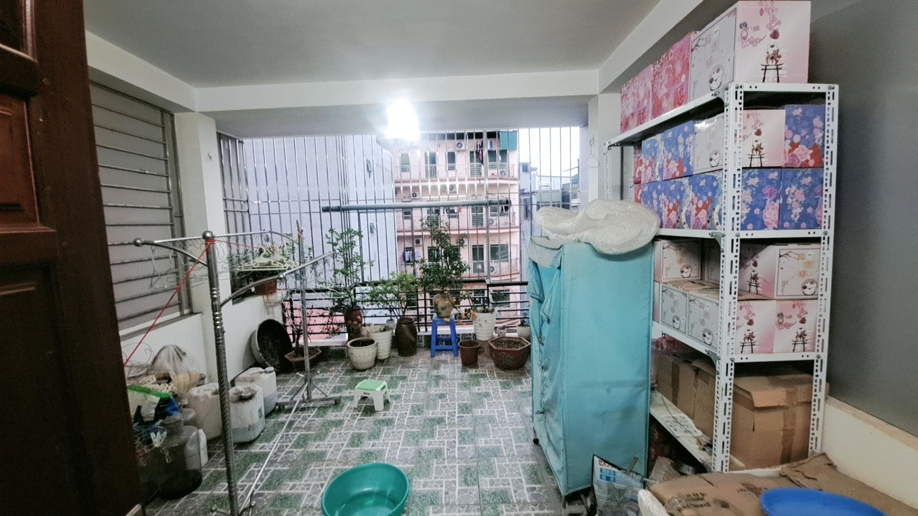 NGUYỄN VĂN HUYÊN - NHÀ ĐẸP 6 TẦNG - FULL NỘI THẤT - GẦN HỒ MÁT RƯỢI - Ở SƯỚNG