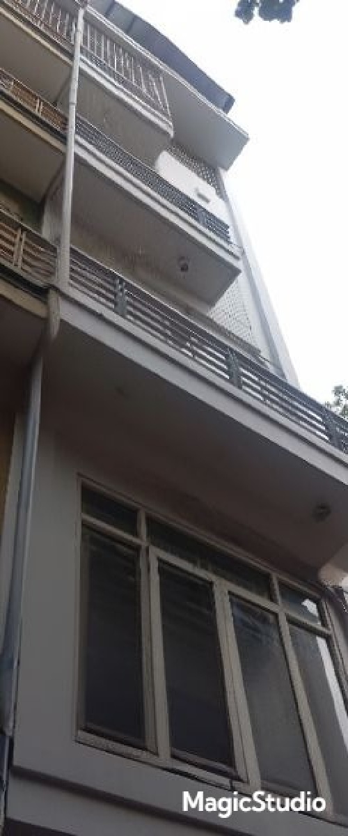 NHÀ ĐẸP 5 TẦNG - 9.3 TỶ - NGÕ THÔNG - CÁCH Ô TÔ DỪNG ĐỖ QUAY ĐẦU 5M - NGUYỄN KHÁNH TOÀN