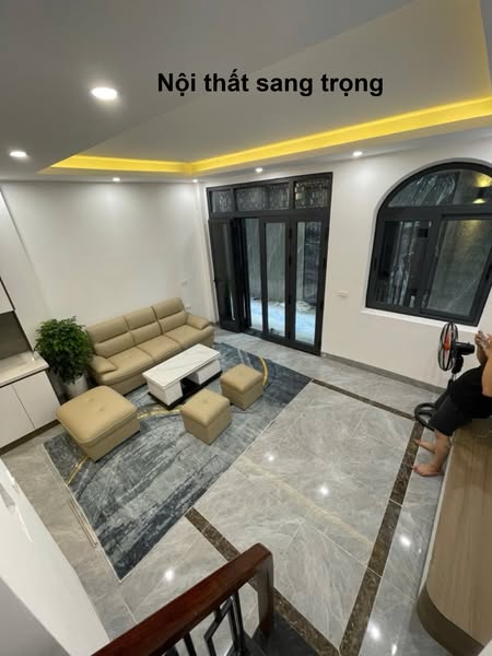 ANH HOÀNG GỬI GẮM - NHÀ MỚI YÊN HÒA - 5 TẦNG FULL NỘI THẤT- VỀ Ở LUÔN - 8.35 Tỷ