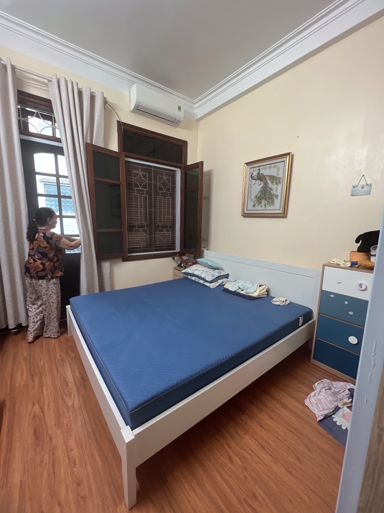 PHƯỜNG NGHĨA ĐÔ - QUẬN CẦU GIẤY - PHÂN LÔ - Ô TÔ ĐỖ CỬA - 86M2 CHỈ 200TR/M2