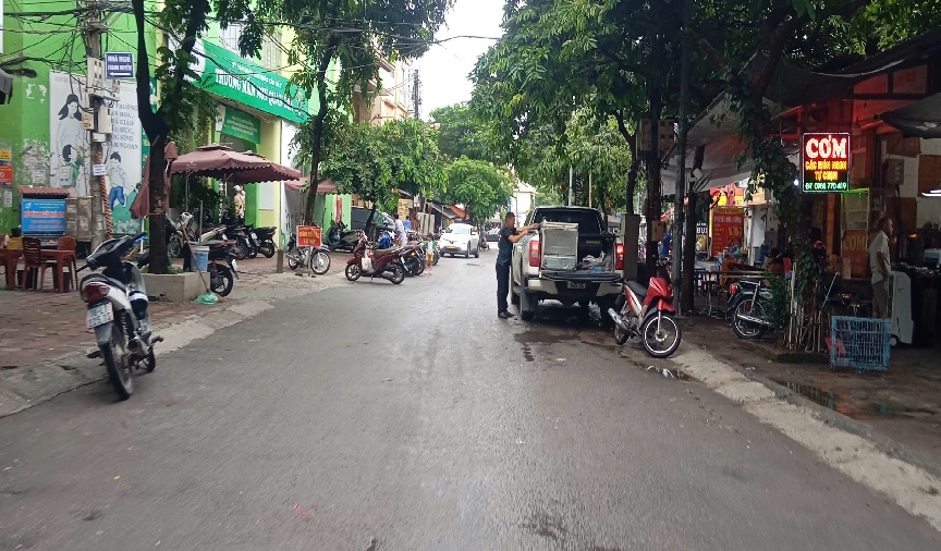 11 TỶ - 63M2 - Ô TÔ ĐỖ CỬA - VÀI BƯỚC RA MẶT PHỐ - THÊM VÀI BƯỚC RA GA CẦU GIẤY - THỦ LỆ ZOO