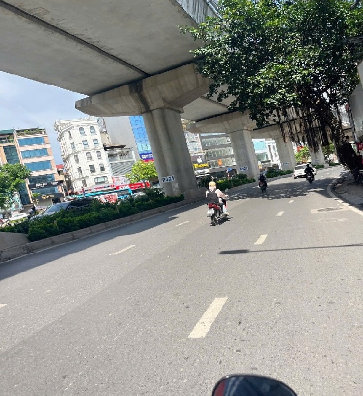 CẦU GIẤY 9.35 TỶ - NHÀ MỚI 2 THOÁNG - 6 TẦNG THANG MÁY - FULL NỘI THẤT TIỀN TỶ
