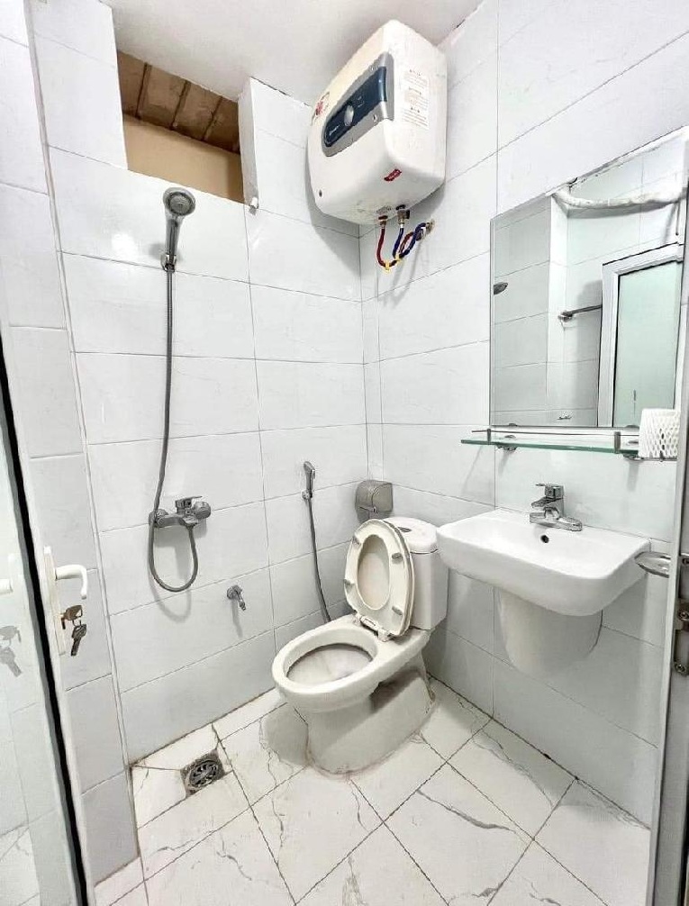 YÊN HÒA - CẦU GIẤY - 6 TẦNG - NGÕ NÔNG - GẦN PHỐ - 40M2 - 9.2 TỶ