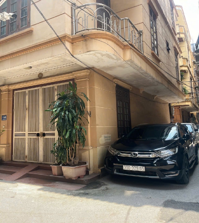 45M2 CẦU GIẤY - NGÕ NÔNG GẦN PHỐ - LÔ GÓC 3 THOÁNG - 7.8 TỶ