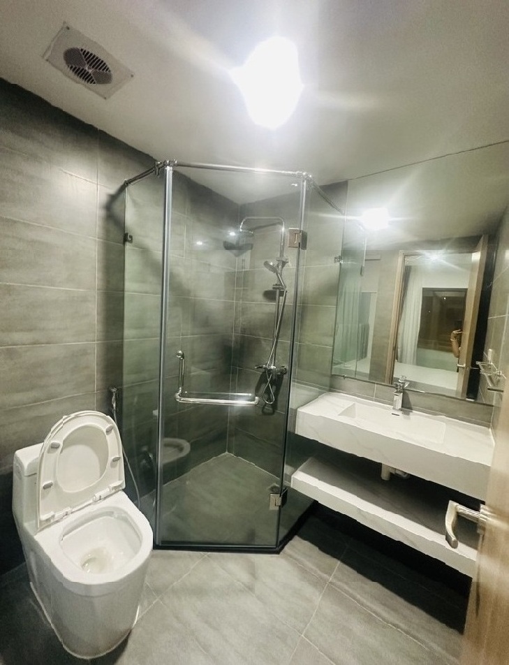 NHỈNH 10 TỶ - 5 TẦNG 50M2 - TRẦN CUNG - NHÀ ĐẸP - THANG MÁY - Ở LUÔN - FULL NỘI THẤT