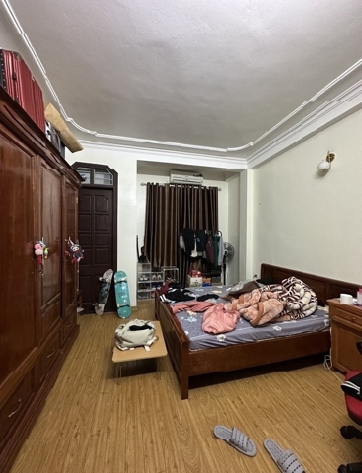NHÀ ĐẸP - SỔ VUÔNG - GẦN Ô TÔ ĐỖ - 300M RA THPT CẦU GIẤY - 32M2 - 7.X TỶ
