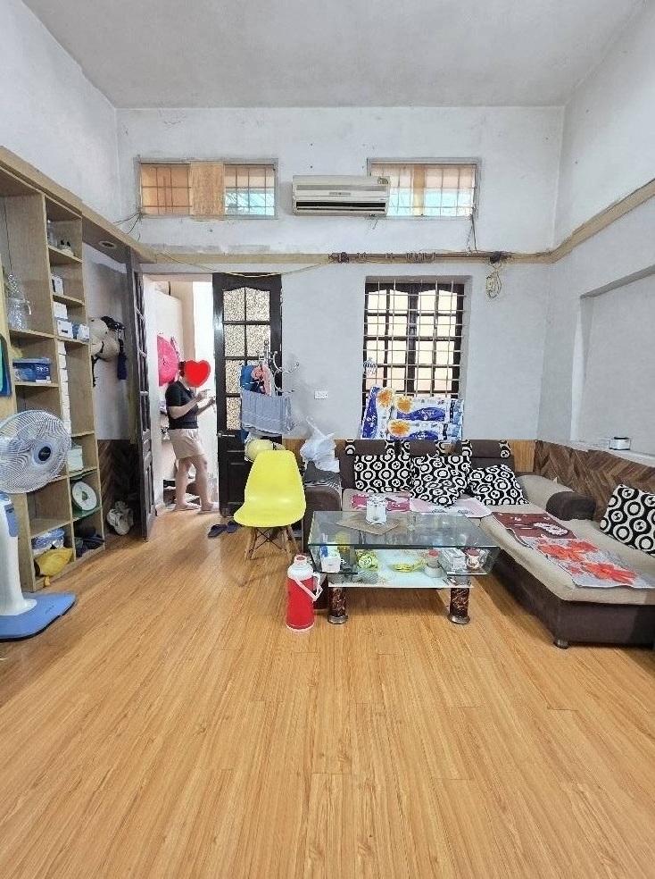 LÕI BA ĐÌNH - VÀI PHÚT RA CẦU GIẤY - ĐỐNG ĐA - GẦN PHỐ - 38M2 - 5.5 TỶ