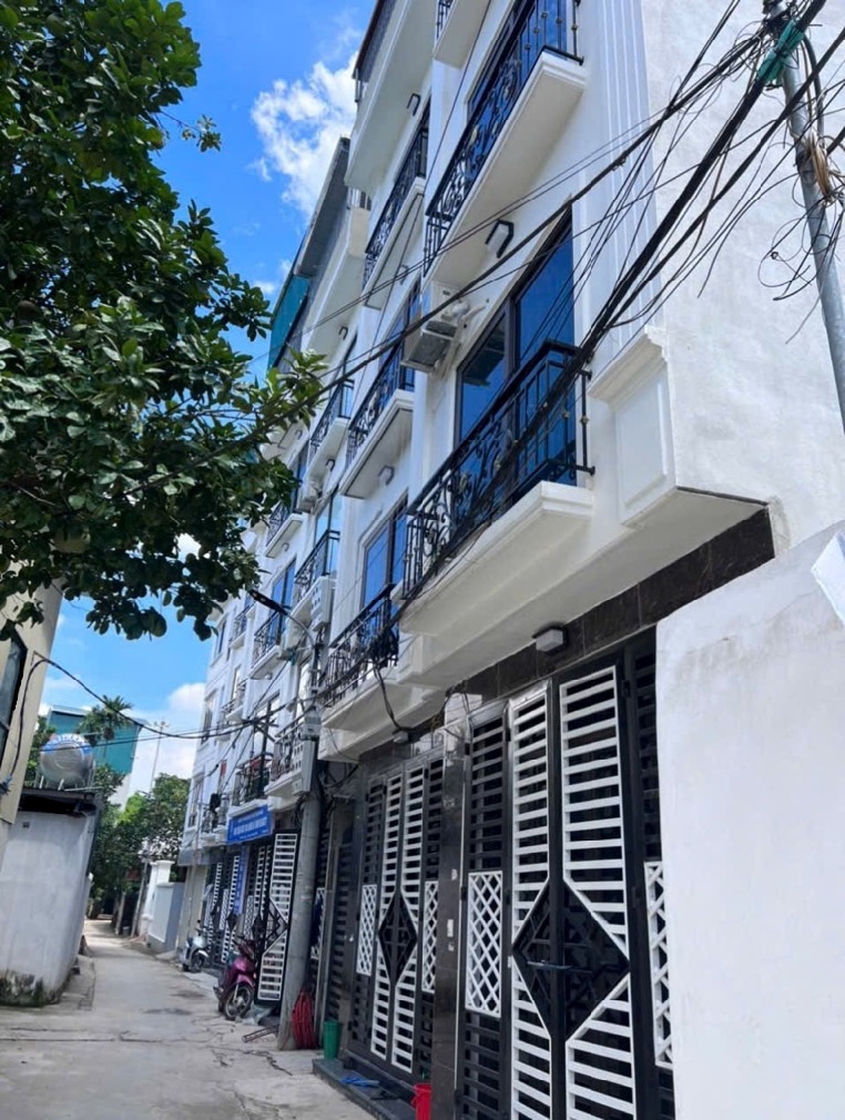 CẦU GIẤY - KHU TRUNG TÂM - NHÀ ĐẸP 35M2 - 5 TẦNG - NỘI THẤT CHỌN LỌC - 7.5 TỶ