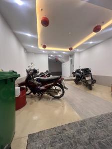 HOÀNG QUỐC VIỆT - 6 TẦNG - HAI THOÁNG TRƯỚC SAU - Ở SƯỚNG - 7 TỶ - 40M2