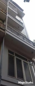 NHÀ ĐẸP 5 TẦNG - 9.3 TỶ - NGÕ THÔNG - CÁCH Ô TÔ DỪNG ĐỖ QUAY ĐẦU 5M - NGUYỄN KHÁNH TOÀN
