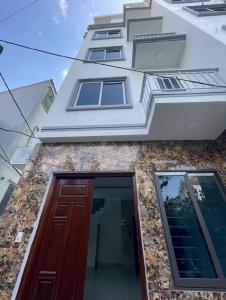 YÊN HÒA 5 TẦNG - NHÀ VUÔNG PHÂN LÔ - NỘI THẤT CHỌN LỌC - VỀ Ở NGAY - 40M2 - 9.1 TỶ