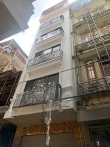 CẦU GIẤY - 6 TẦNG - SỔ VUÔNG - 8PKK - VỪA Ở VỪA CHO THUÊ - 10 TỶ