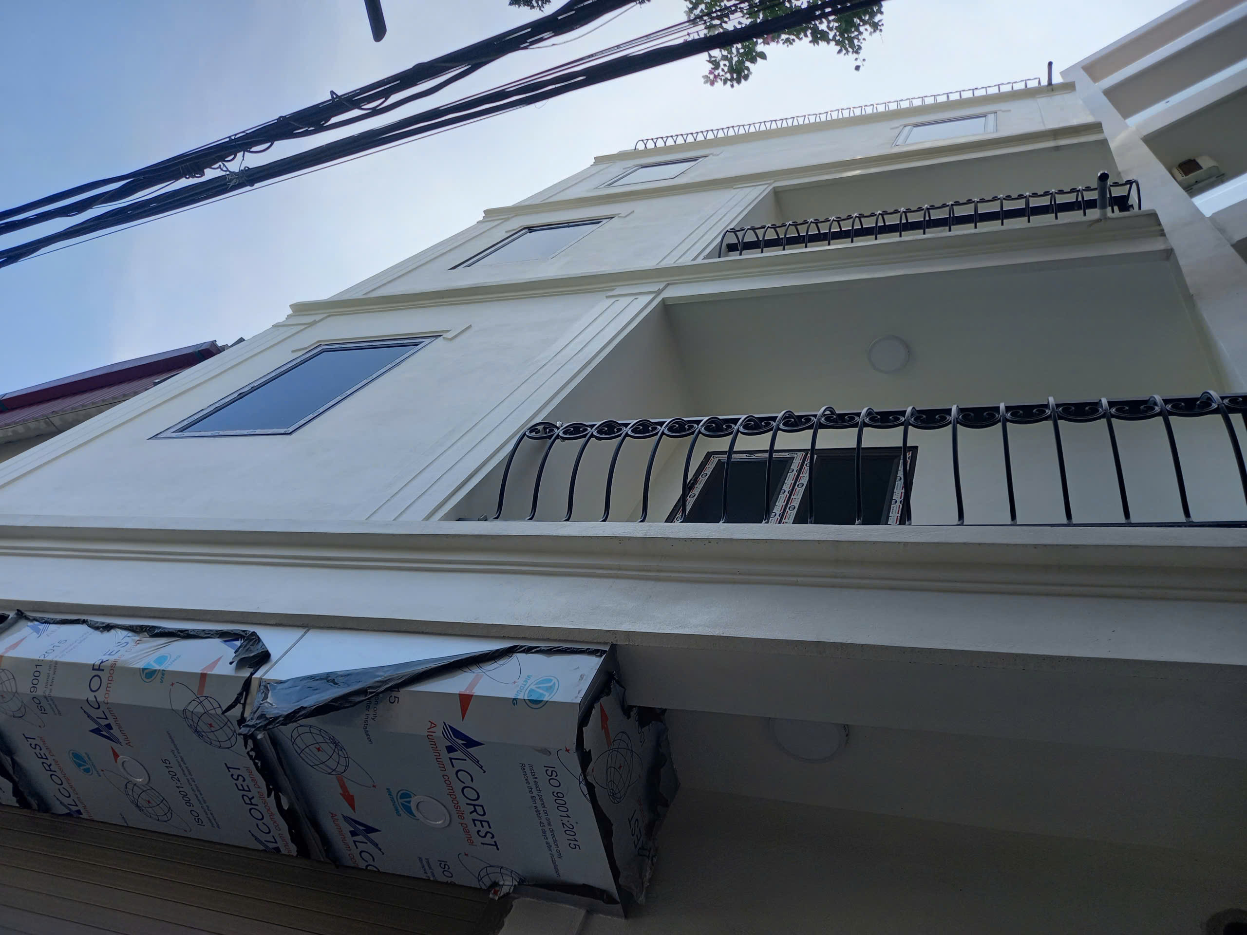 Bán nhà 5 tầng Trạm Trôi, Hoài Đức 46m2, MT:5m. Giá: 4,55 tỷ