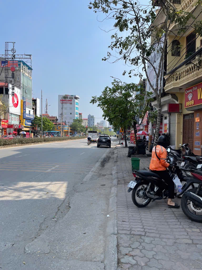 Bán đất Trạm Trôi, Hoài Đức, Phân Lô Ô Tô, 38m2. Giá: 5,7 tỷ