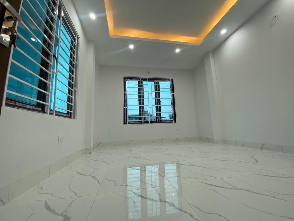 N.h.à mới tinh Thuỵ Phương BTL 5 tầng 3 bước ra ô tô-30m2